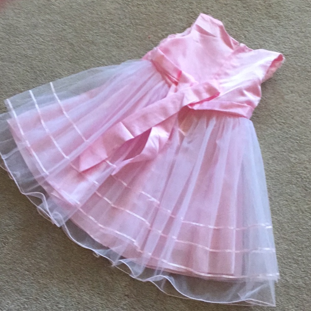 Dress - Picture 2 of 3